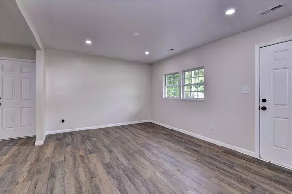 210 Walker DR, Williamsburg, VA 23188