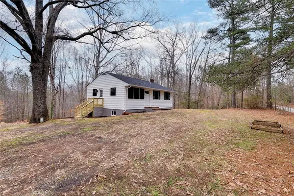 1026 Stewarts RD, Lanexa, VA 23089