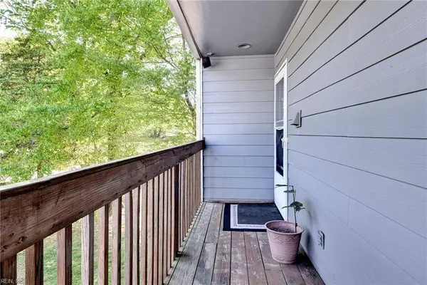 105 Lake Powell RD #C, Williamsburg, VA 23185