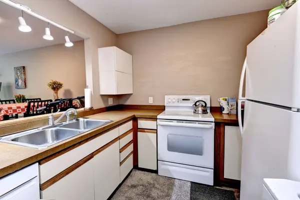 105 Lake Powell RD #C, Williamsburg, VA 23185