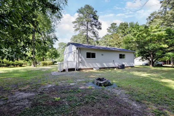 119 Williamson DR, Williamsburg, VA 23188