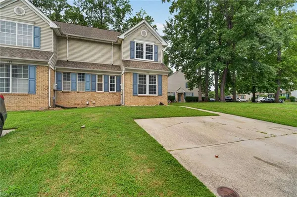 117 Creekstone DR, Newport News, VA 23603