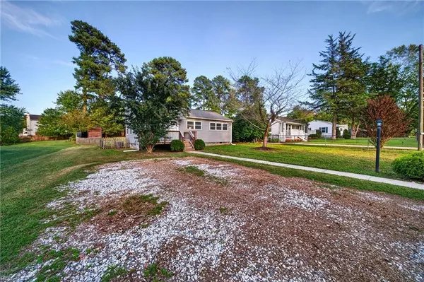 115 Nelson DR, Williamsburg, VA 23185