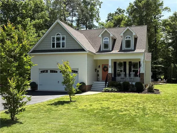 10335 Deerlake DR, New Kent, VA 23124