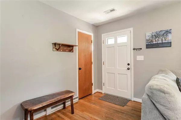 112 Cooley RD, Williamsburg, VA 23188