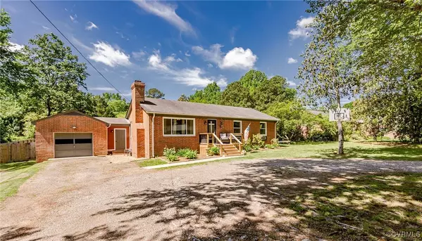 112 Cooley RD, Williamsburg, VA 23188