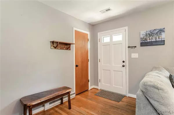 112 Cooley RD, Williamsburg, VA 23188