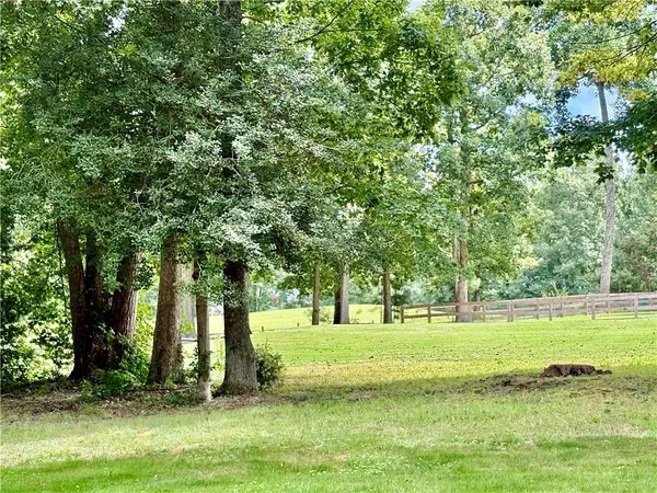 3301 Pointe DR, Quinton, VA 23141