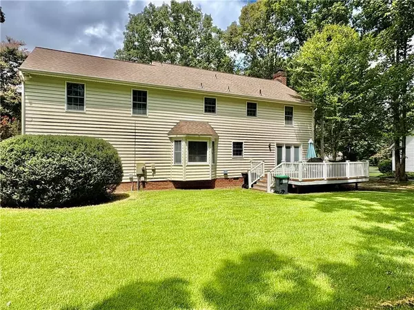 3301 Pointe DR, Quinton, VA 23141