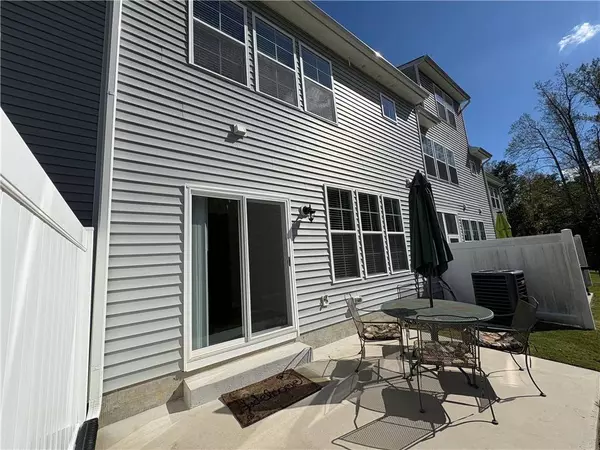 7710 Leeds Castle LN, New Kent, VA 23124