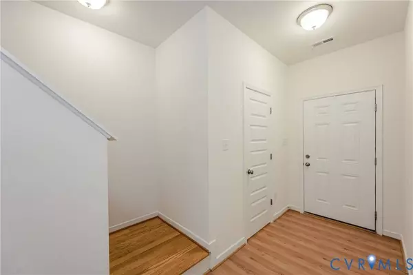 7710 Leeds Castle LN, New Kent, VA 23124