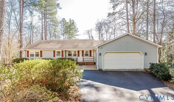 3419 S Hairpin DR, Quinton, VA 23141