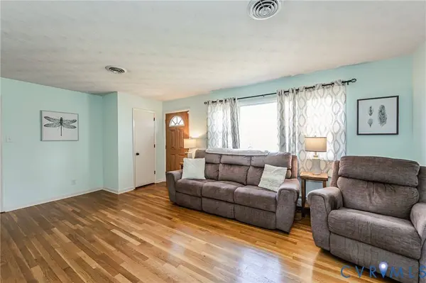 1927 F ST, West Point, VA 23181