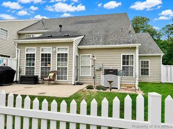 5919 Flowering Peach LN, Providence Forge, VA 23140