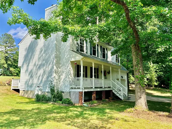 6315 Farmers DR, Barhamsville, VA 23011