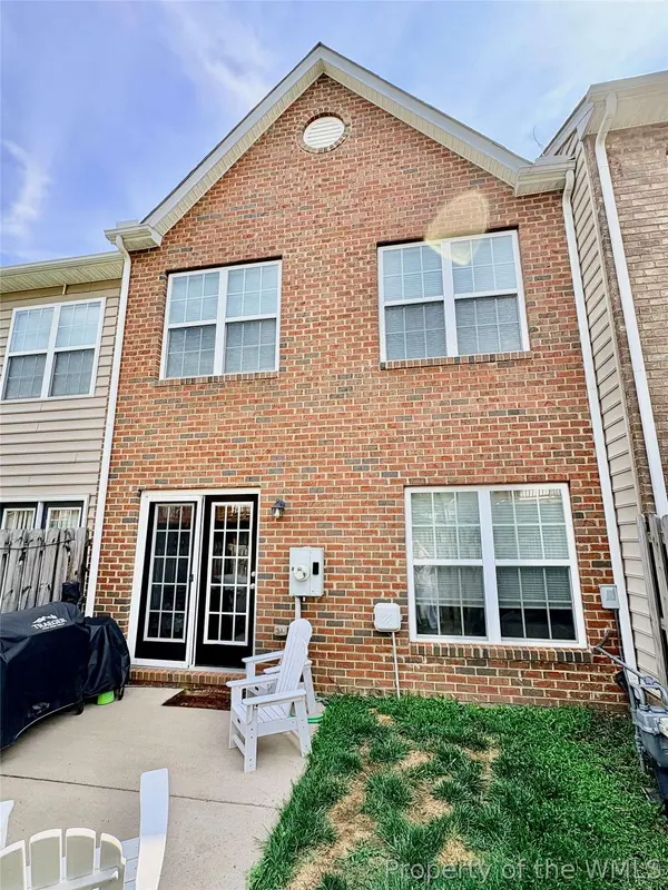 7455 Washington Arch DR, Mechanicsville, VA 23111