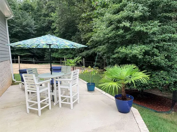 7081 Harrison Bluff LN, Quinton, VA 23141