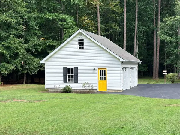 8700 Historical Path RD, New Kent, VA 23124