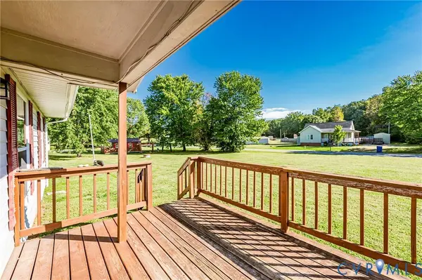 8624 Warrior RD, Quinton, VA 23141