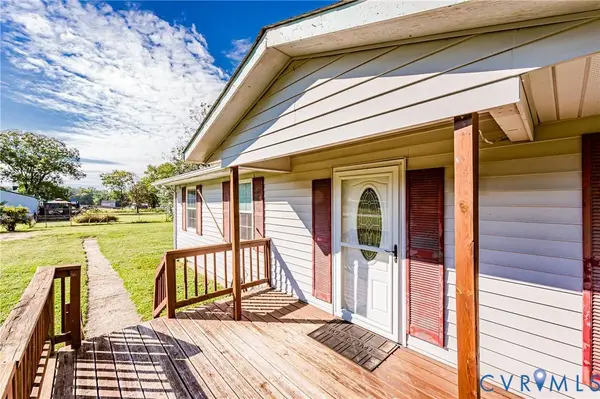 8624 Warrior RD, Quinton, VA 23141