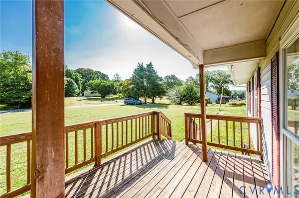 8624 Warrior RD, Quinton, VA 23141