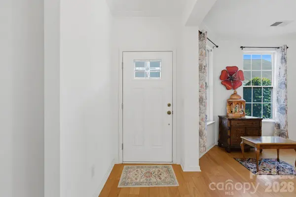 4418 Forest Gate LN, Charlotte, NC 28270