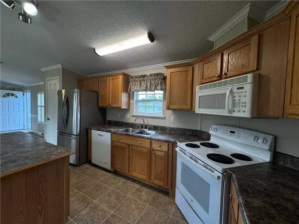 150 ELM ST, Hahnville, LA 70057