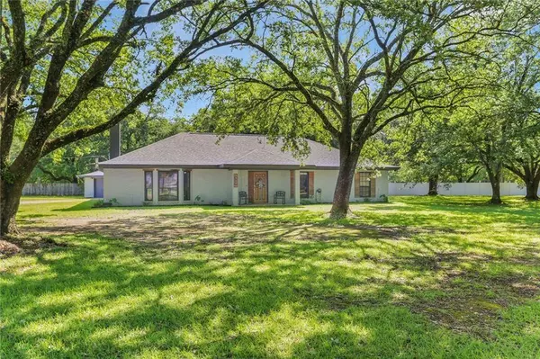 39590 DUTCH LN, Ponchatoula, LA 70454