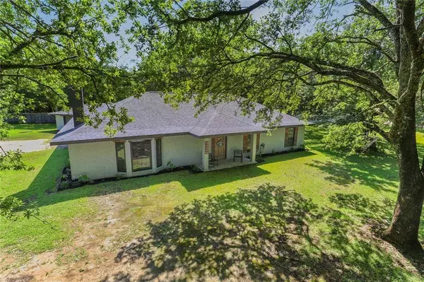 39590 DUTCH LN, Ponchatoula, LA 70454