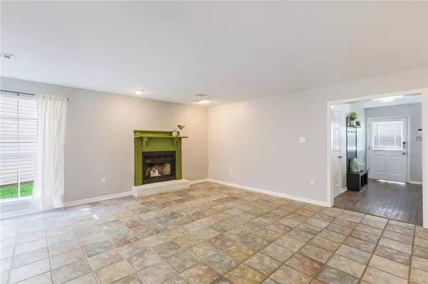 643 STONEY CREEK AVE, Baton Rouge, LA 70808