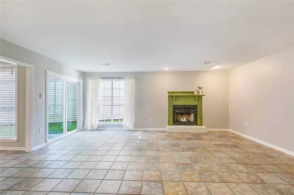 643 STONEY CREEK AVE, Baton Rouge, LA 70808