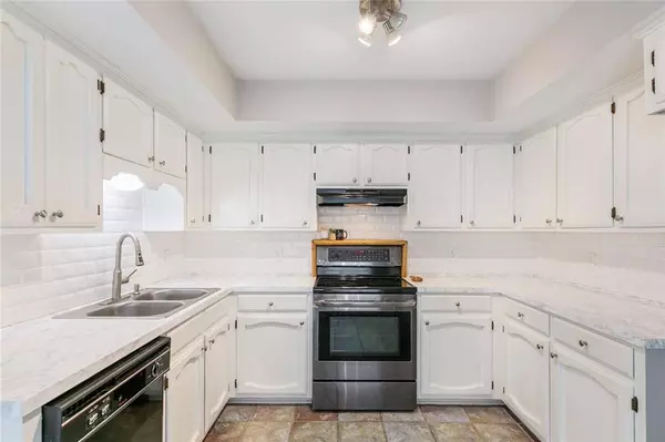 643 STONEY CREEK AVE, Baton Rouge, LA 70808