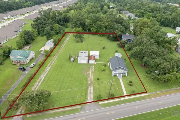 16083 RIVER ROAD RD, Hahnville, LA 70057