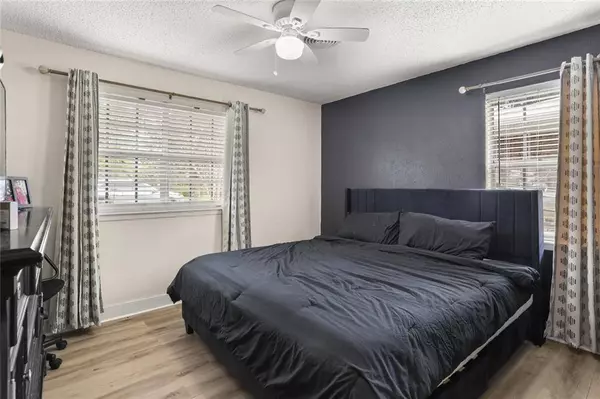 13 RIVER PARK DR, Hahnville, LA 70057