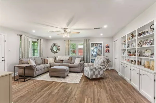 272 LOWE ST, Hahnville, LA 70057