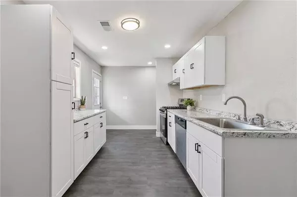 11 HALLE PL, Waggaman, LA 70094