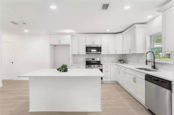 313 POST DR, Luling, LA 70070