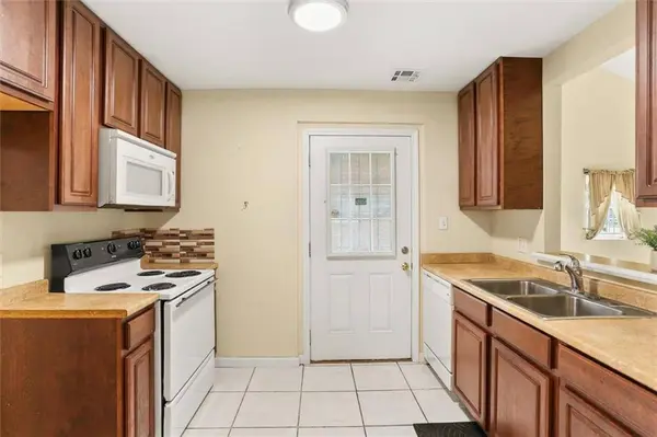 321 TRAVIS DR, Avondale, LA 70094