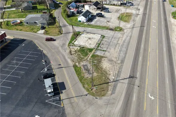 13441 US 90 HWY, Boutte, LA 70039