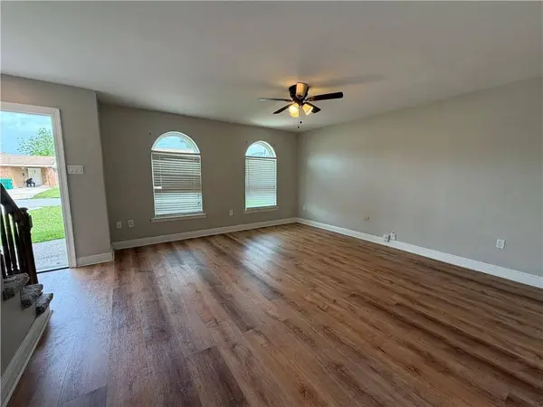 334 WOODLAND DR, Luling, LA 70070