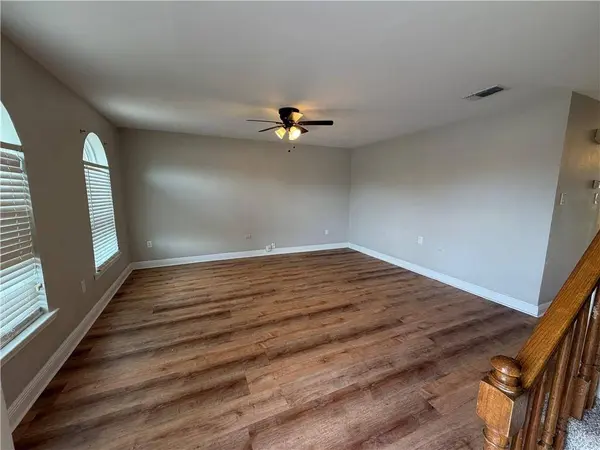 334 WOODLAND DR, Luling, LA 70070