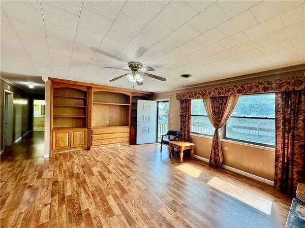 206 GREEN ACRES ST, Larose, LA 70373