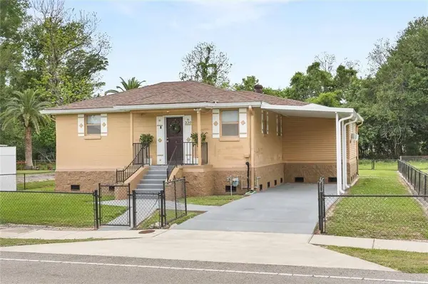 330 S. KENNER AVE, Westwego, LA 70094