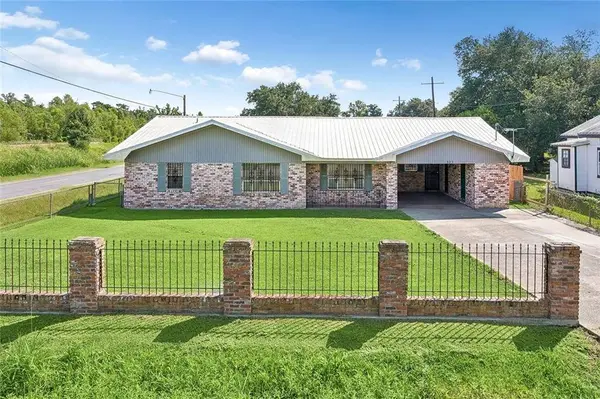 322 MALONEY RD, Des Allemands, LA 70030