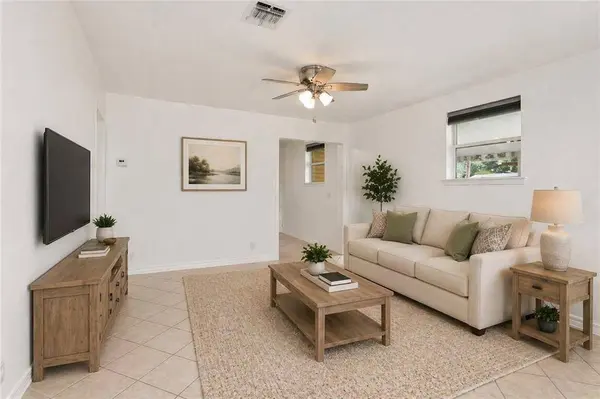 330 SOUTH KENNER AVE, Westwego, LA 70094