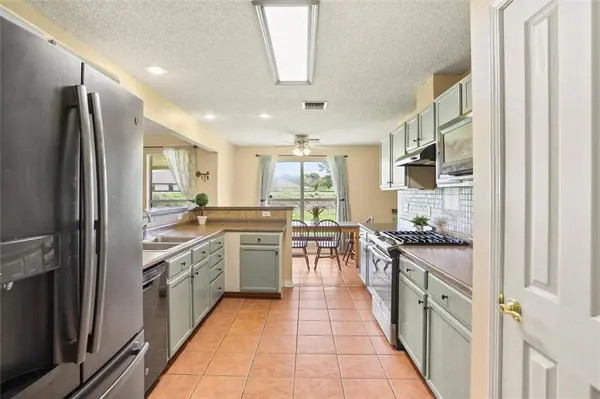 102 UNION DR, Hahnville, LA 70057