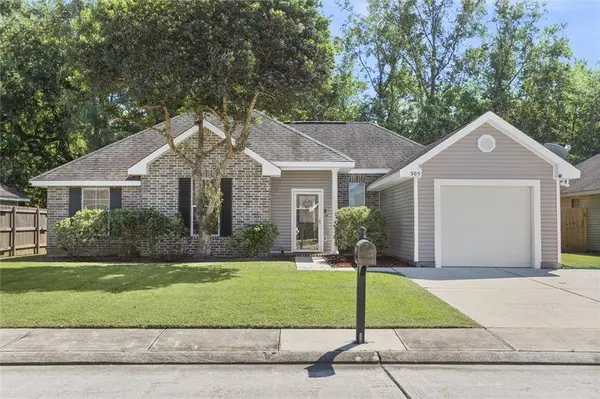 305 ALLIE LN