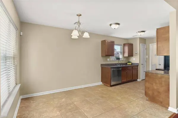 305 ALLIE LN, Luling, LA 70070
