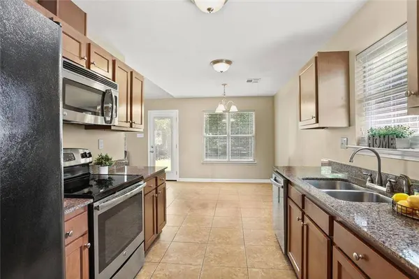 305 ALLIE LN, Luling, LA 70070