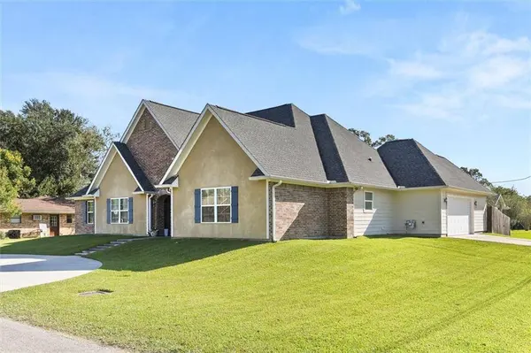 129 ST. ANTHONY ST, Luling, LA 70070